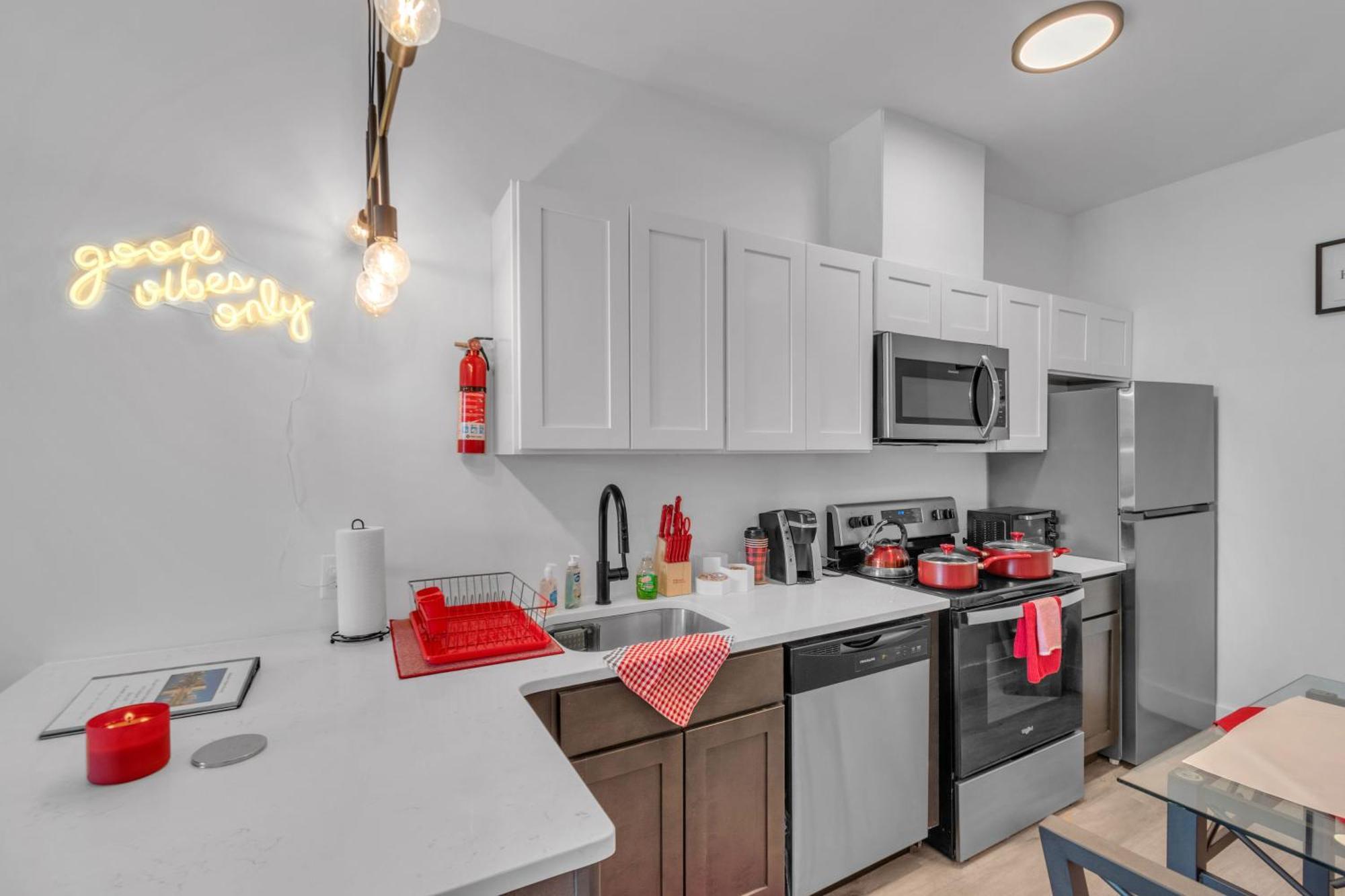 Royal Oasis Indoor Pool, Free Parking, Near Nyc Apartment อลิซาเบธ ภายนอก รูปภาพ