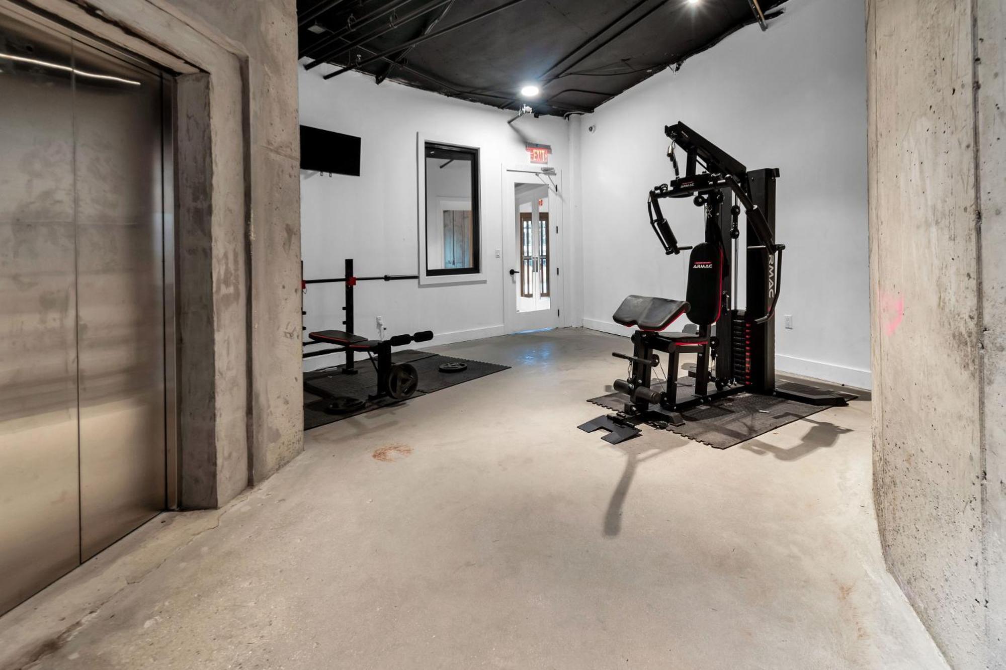Royal Oasis Indoor Pool, Free Parking, Near Nyc Apartment อลิซาเบธ ภายนอก รูปภาพ